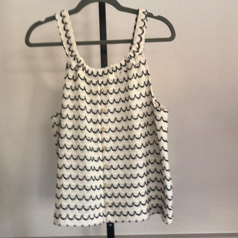 Texture & Thread sleeveless X-Large top, NWT